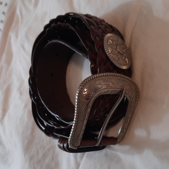 Genuine Bonded Leather weave braided belt with silver medallions s/m - Picture 5 of 8